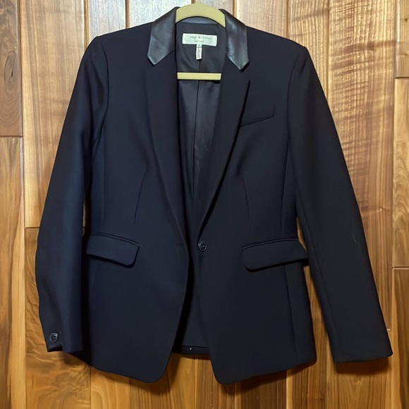 rag & bone Jackets & Blazers - Black rag & bone suit jacket with leather collar size 6